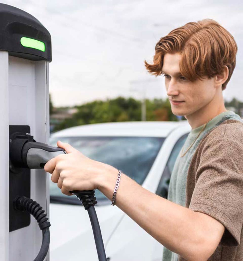 5 Avantage A Recharger Son Vehicule Au Camping